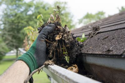 Tools Used in Gutter Cleaning